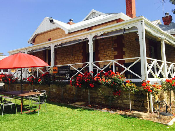 Vasarelli Cellar Door Restaurant