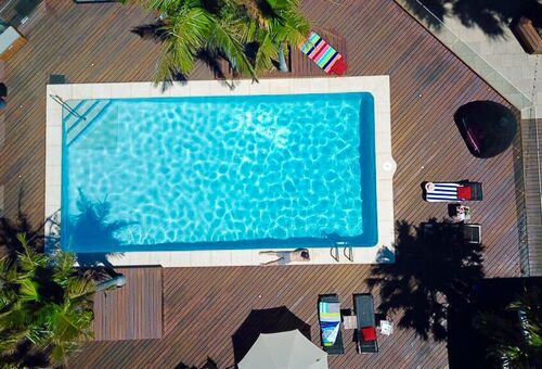 Poolside, McLaren Vale Motel & Apartments